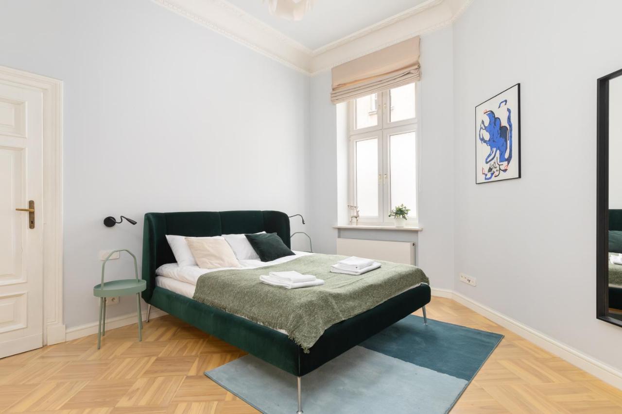 Marszalkowska 58 - Classy Two Bedroom Apartment With Balcony By Noclegi Renters Warszawa Eksteriør billede